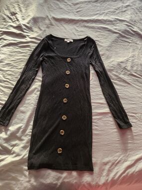 Black Ribbed Long-Sleeve Button-Front Dress